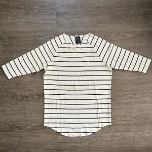 Publish 3/4 Sleeve Top